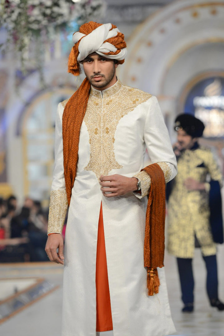 HA-SH-06 RUNWAY humyaunalamgir