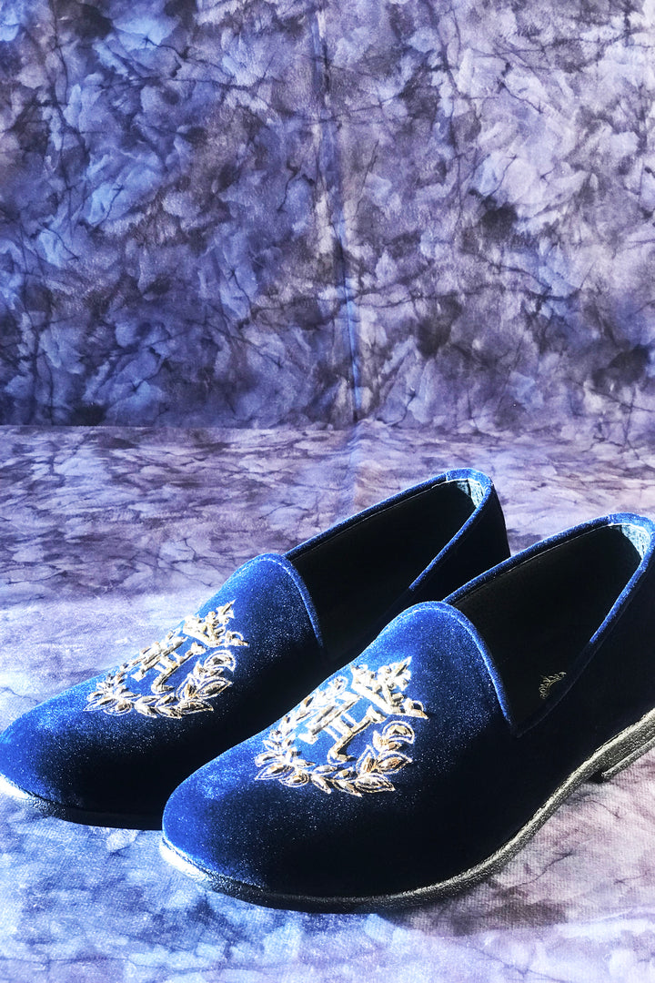 Blue velvet Pump Humayun Alamgir