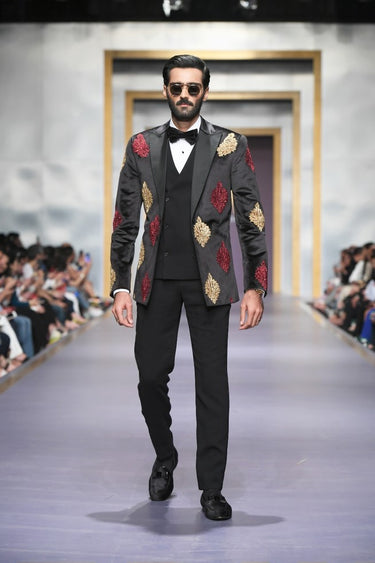 JACKET (HA-FPW-19-11) RUNWAY humyaunalamgir